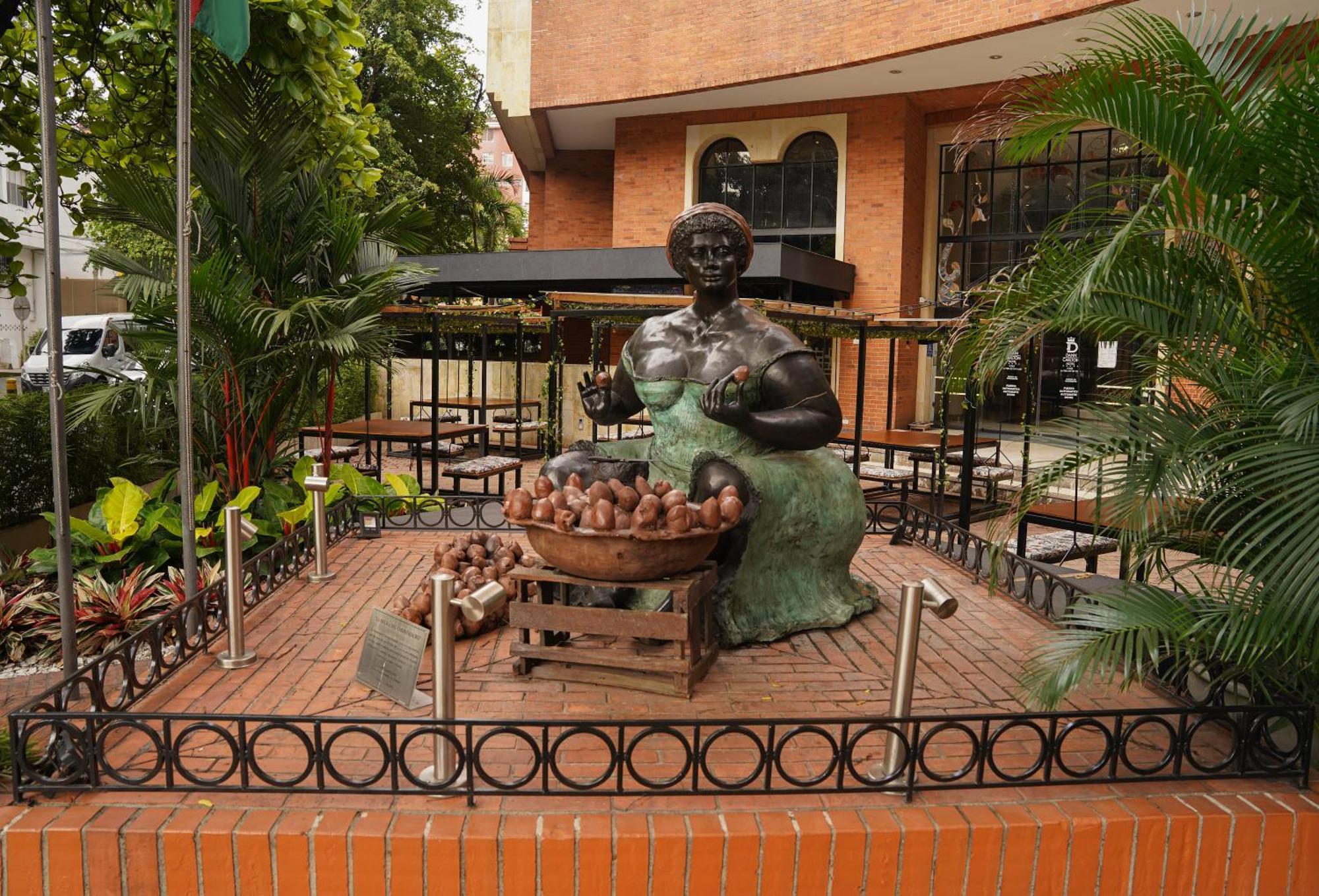 Dann Carlton Hotel